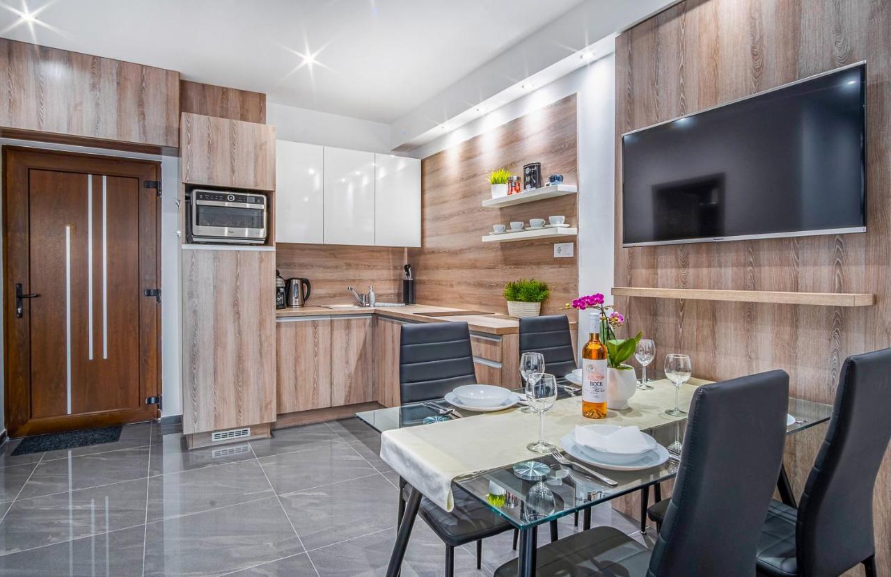 Myflat Silverlake Wellness *
